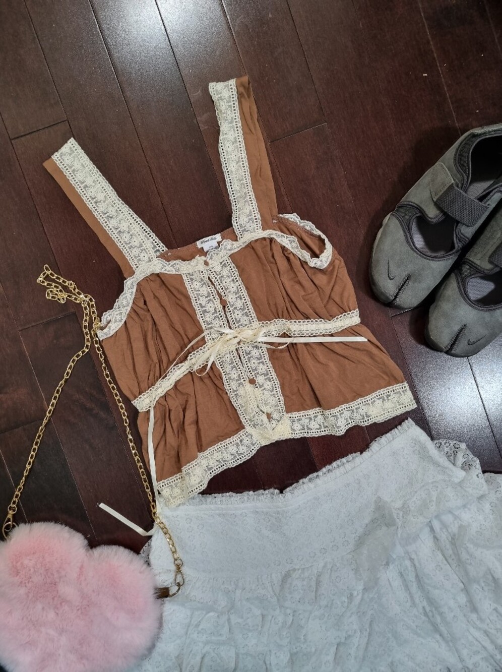 Kimchi Blue | Coquette Cream Lace And Teddy Bear Brown Tank Top